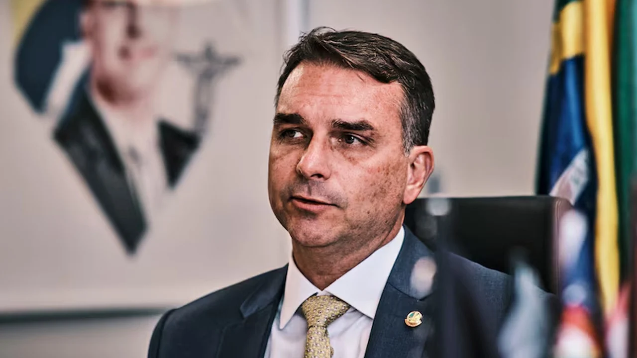 Brezilya seçimlerini kaybeden Bolsonaro firar etti iddiası