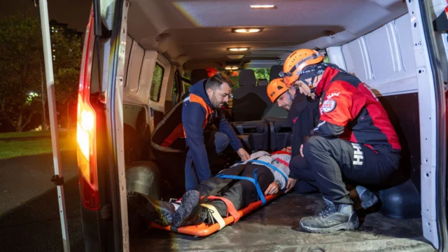Afet anında hızlı intikal: Deprem tatbikatı gerçeğini aratmadı