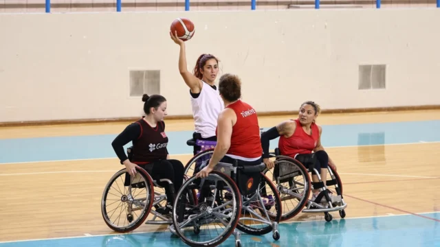 Tekerlekli Sandalye Basketbol Kadın Milli Takımı, Avrupa’da şampiyon oldu