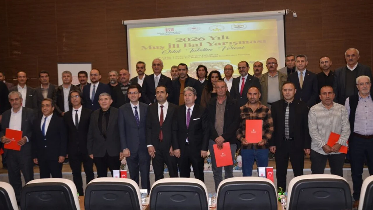 Dereceye giren üreticilere ödül verildi
