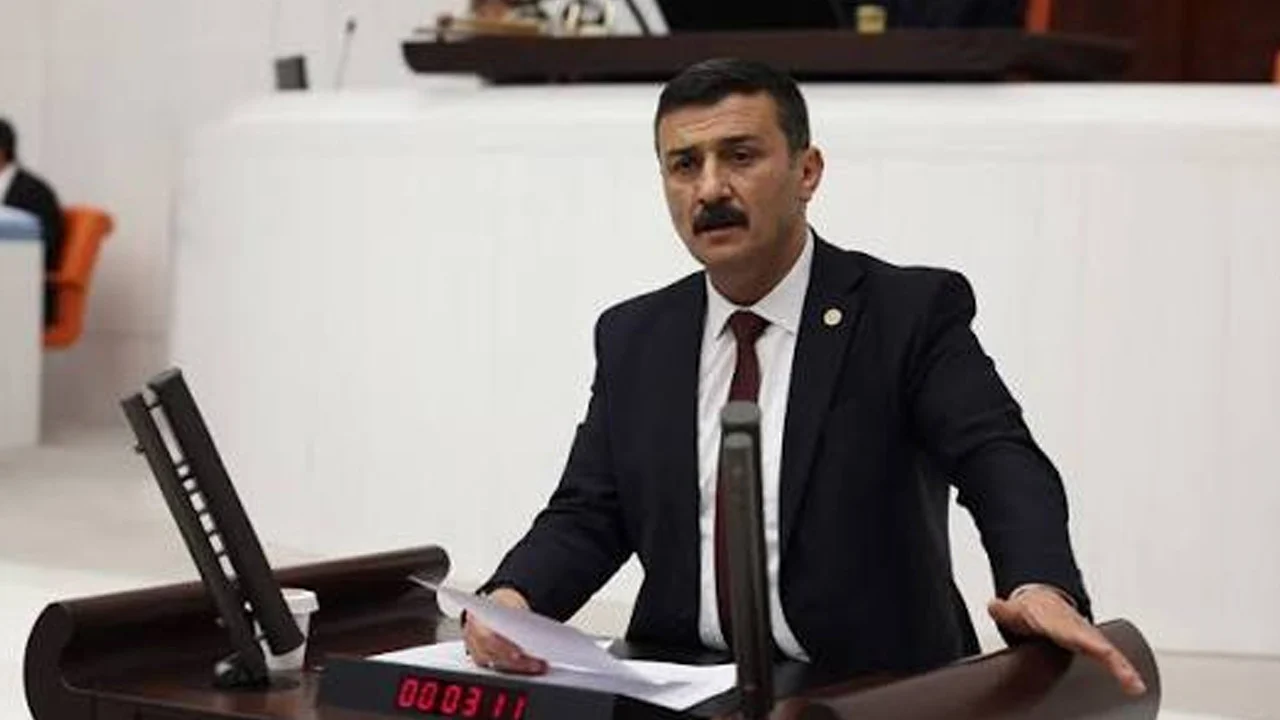 İYİ Partili Türkoğlu emeklilik başlangıcı sayılmasını istedi