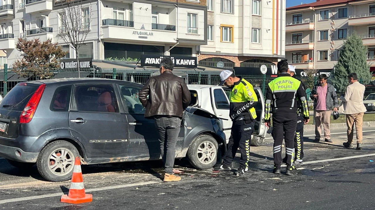 2’si KPSS adayı 3 yaralı