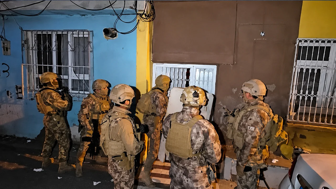 İstanbul merkezli 30 ilde ‘Daltonlar’ suç örgütüne operasyon: 85 şüpheli gözaltında